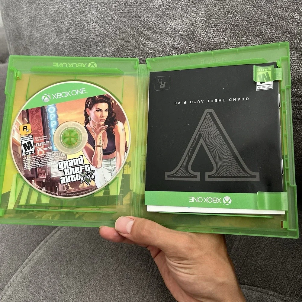 Grand Theft Auto 5 V (Microsoft Xbox One, 2014) Disc Only Tested Working!